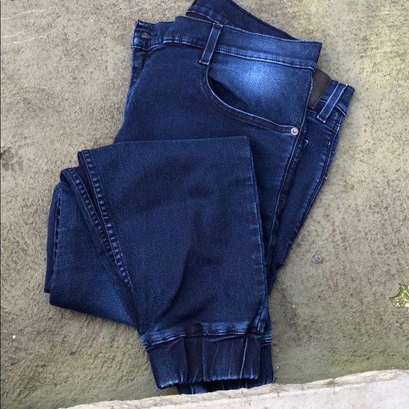Guess Other - Guess jogger jean ..
